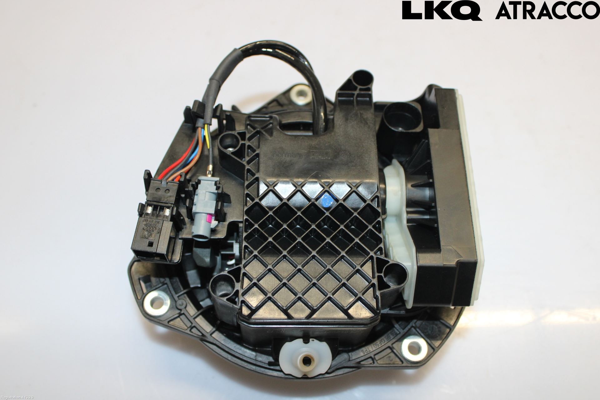 Volkswagen VW PASSAT 20-24 Bakluke Handtak Ytre
