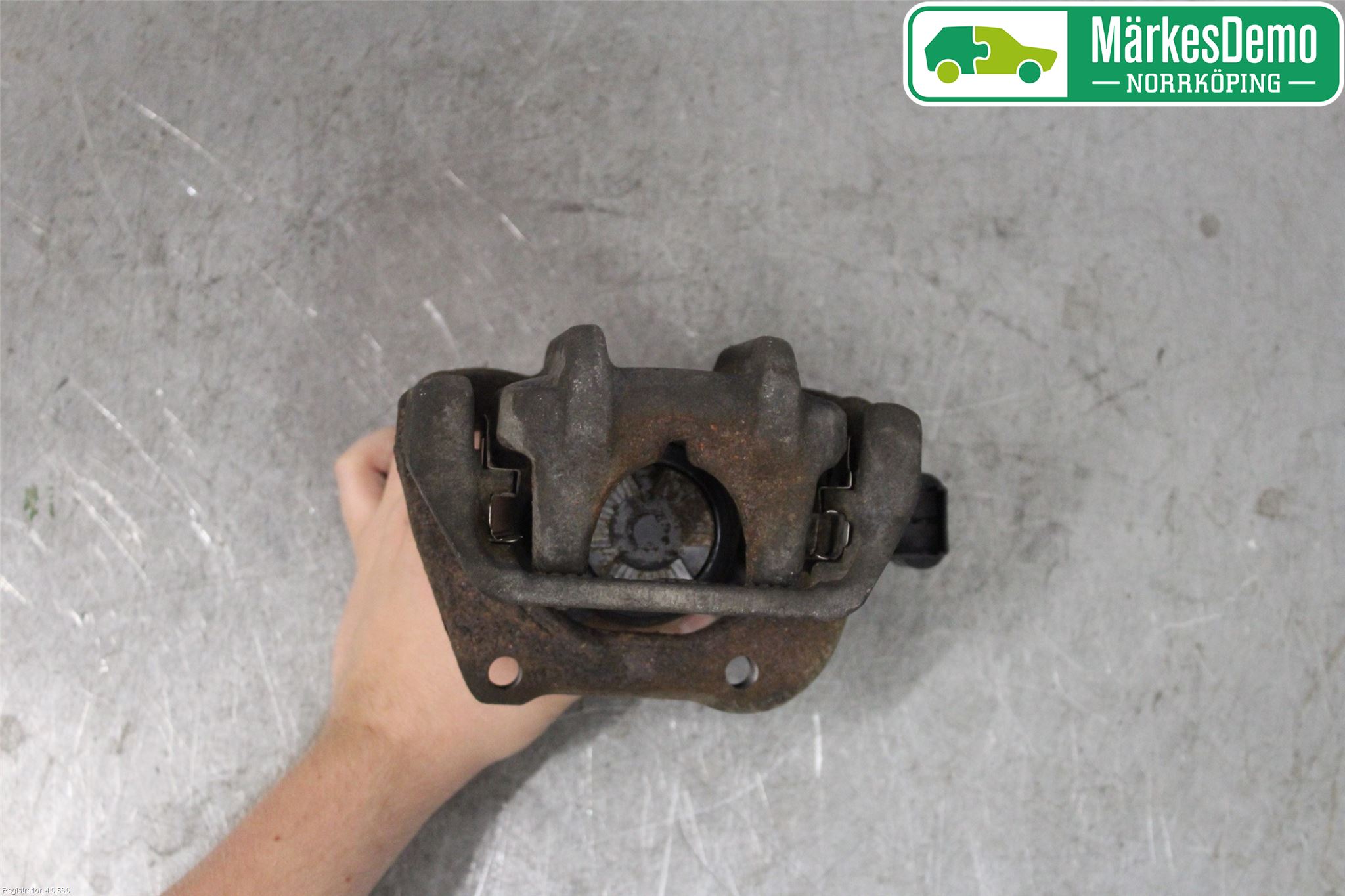 BMW 5 F10/F11/F18 09-17 Bremsecaliper Bak Høyre