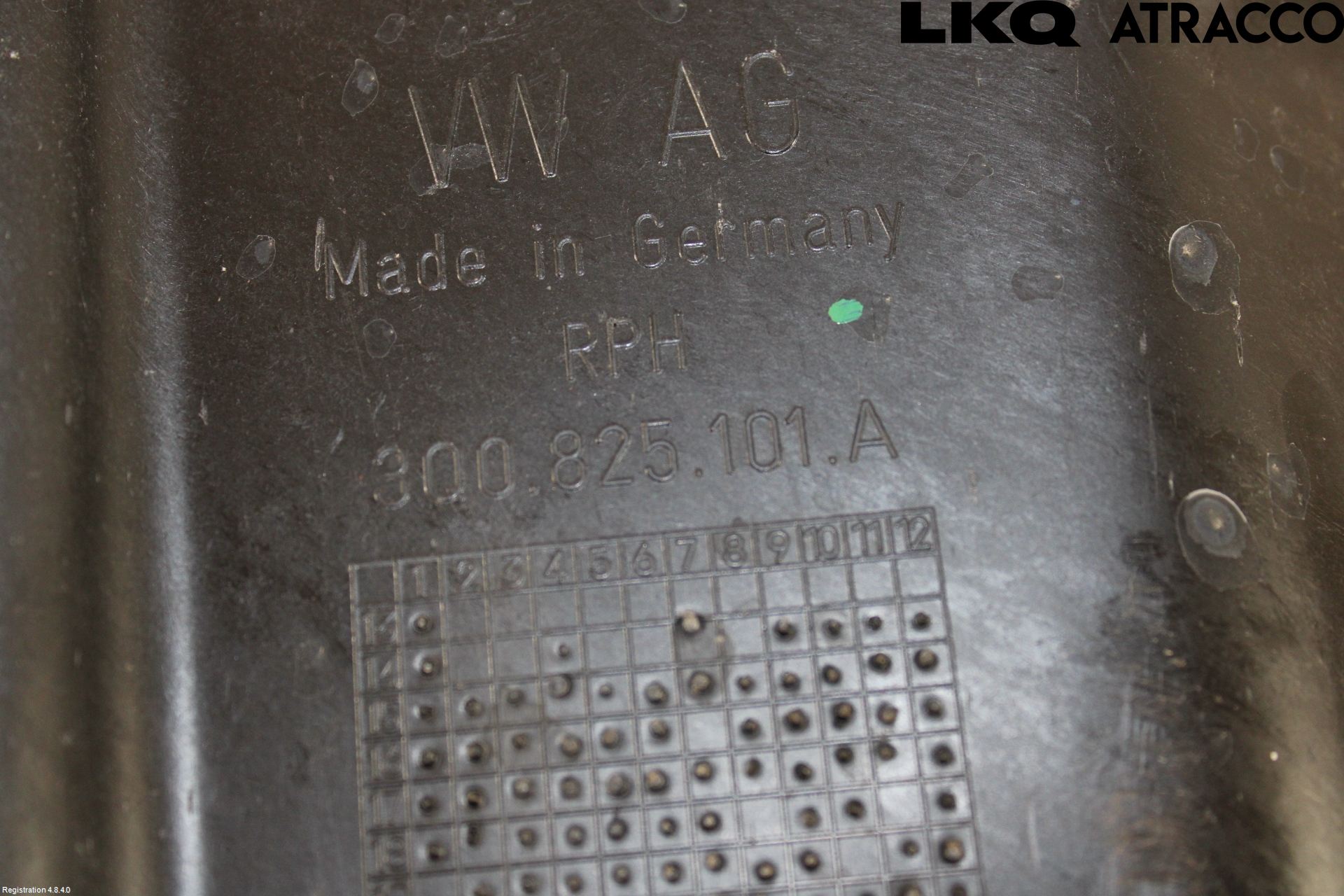 Volkswagen VW PASSAT 24- Bunnplate U Motor-Gear-Dørk