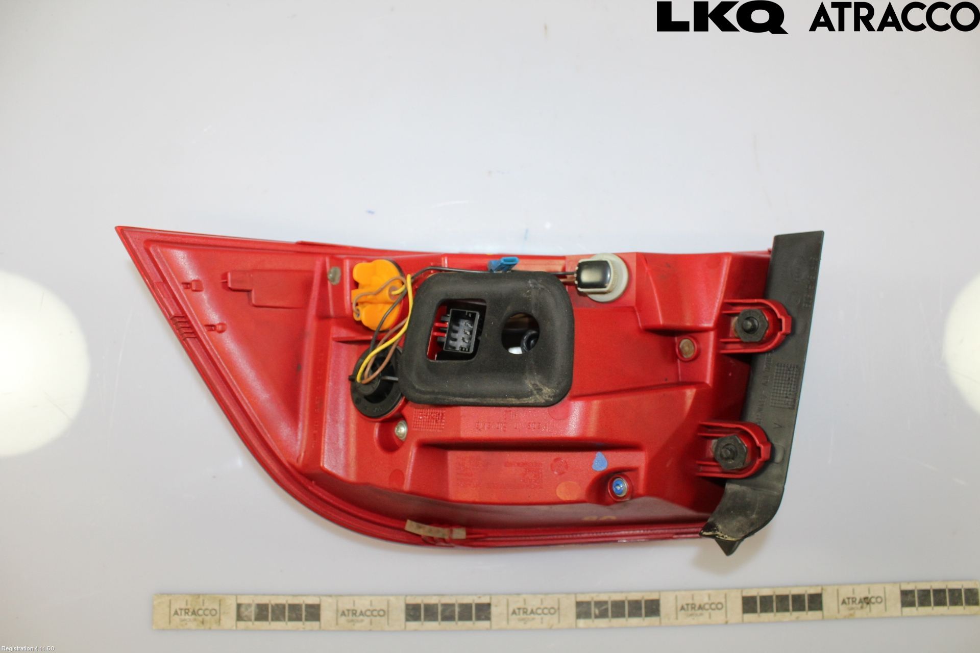 Volkswagen VW PASSAT 11-14 Baklykt Venstre