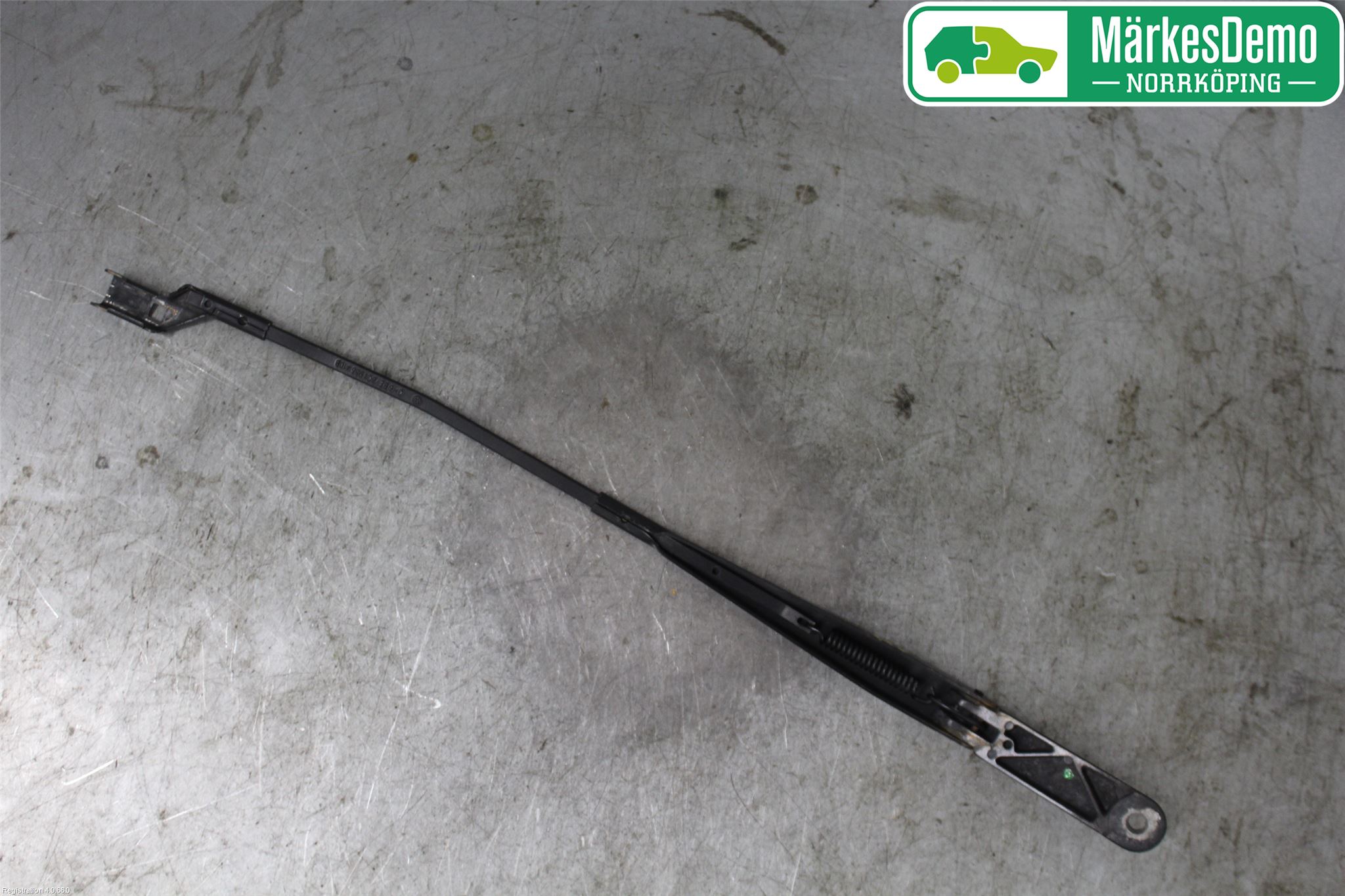 Volkswagen VW PASSAT 05-11 Viskerarm-Armer Frontrute