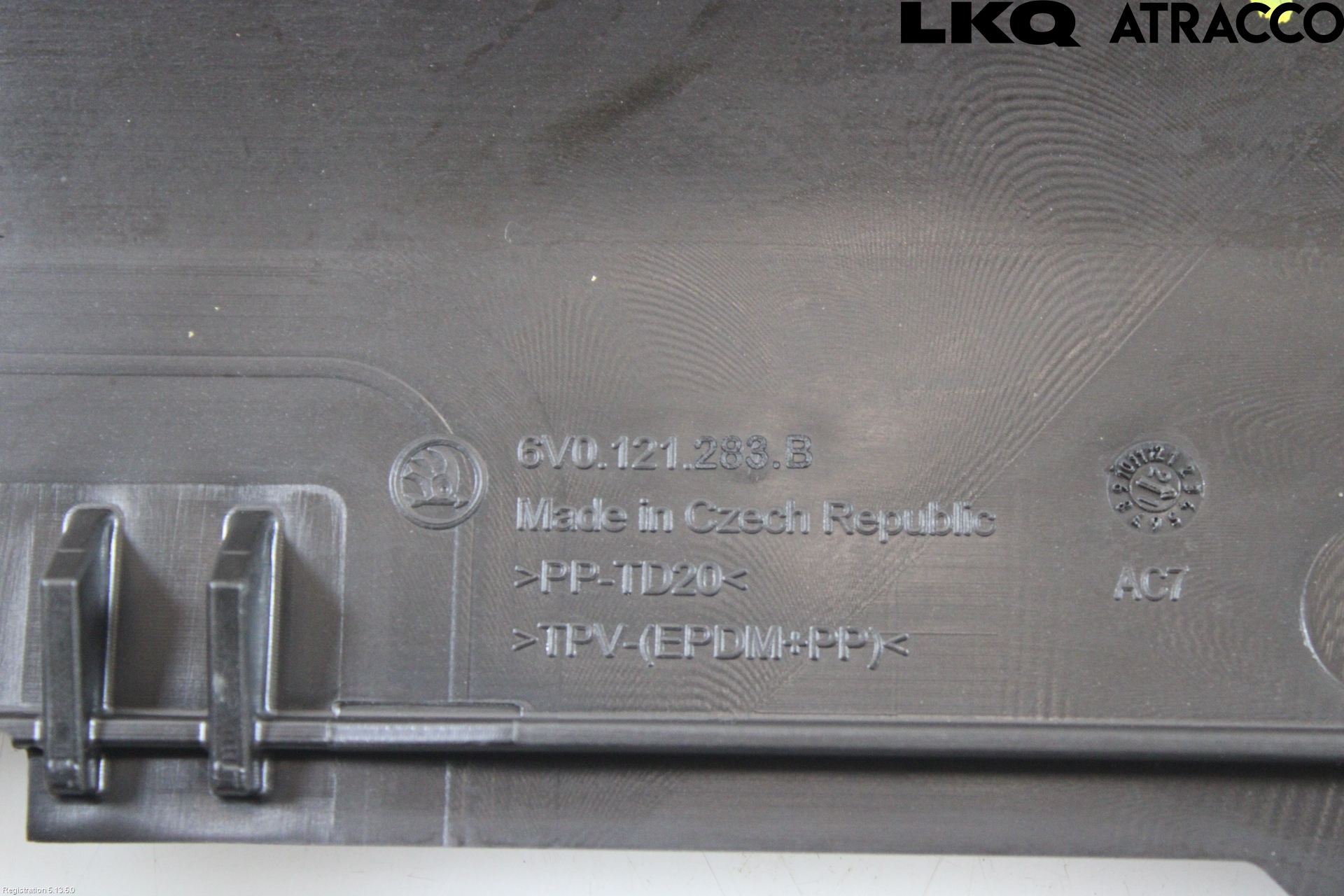 Skoda FABIA 15-21 Luftstyring Front