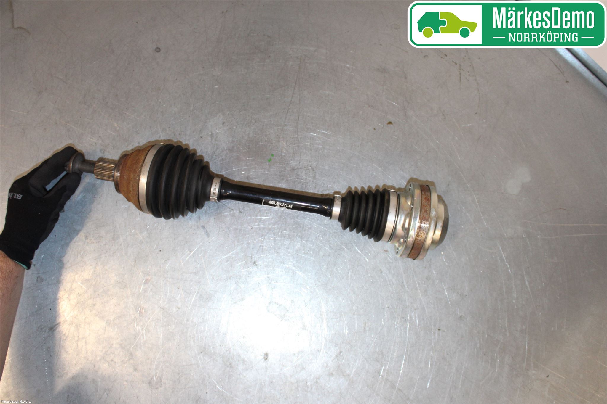 Volkswagen VW TIGUAN 16-24 Drivaksel Foran Kompl Venstre