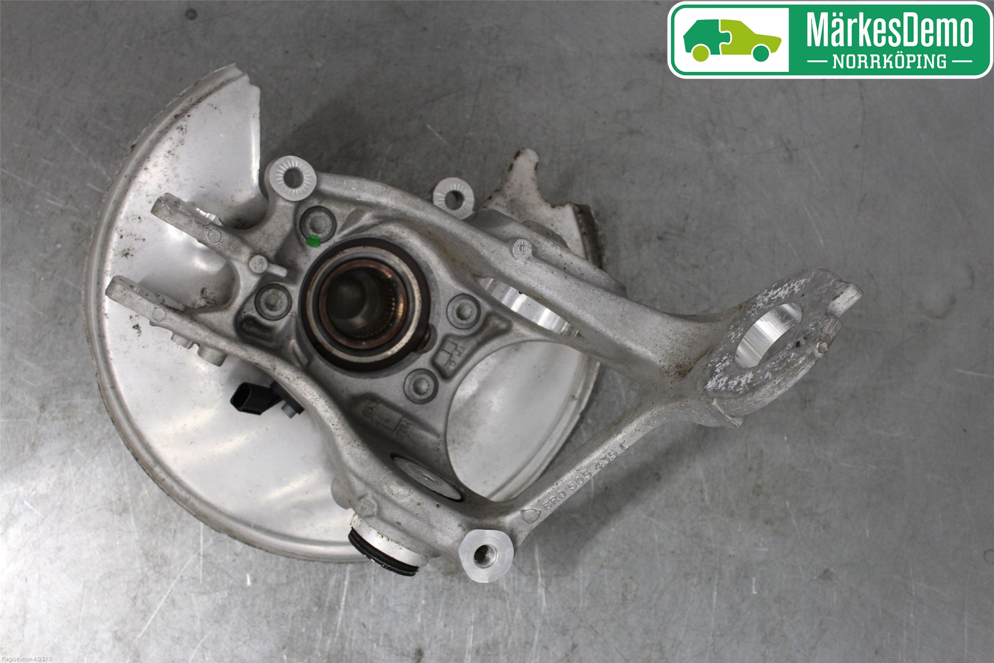 Audi A6/S6 4G 11-18 Spindel Vb