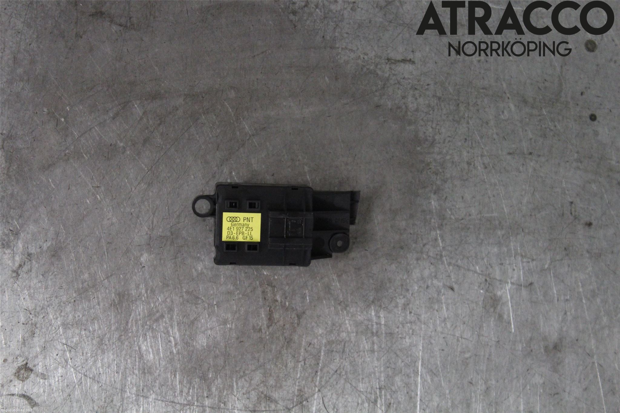 Audi A8/S8 4E  02-09 Bryter Parkeringsbrems