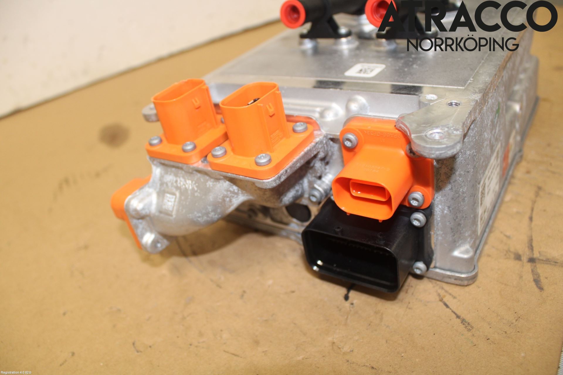 Volkswagen VW PASSAT 20-24 Batterilader Hybrid