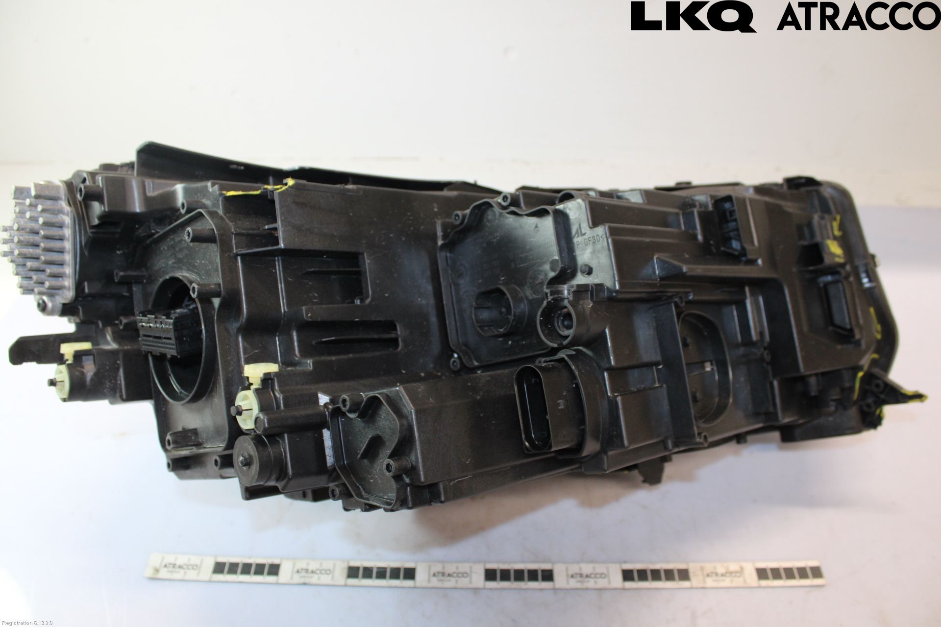Volkswagen VW TIGUAN 24- Frontlykt Venstre