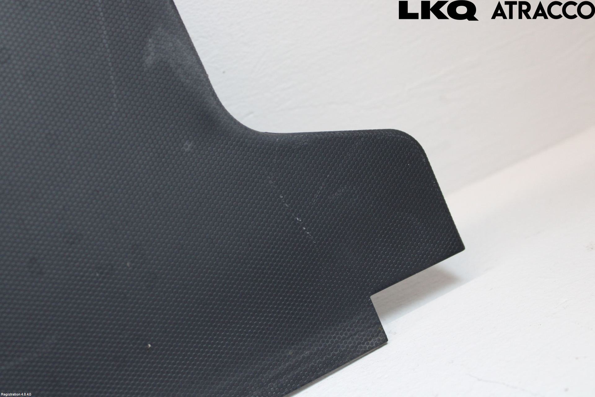 Audi A4/S4 B9 20- Visker Deksel-Grill-Under Frr