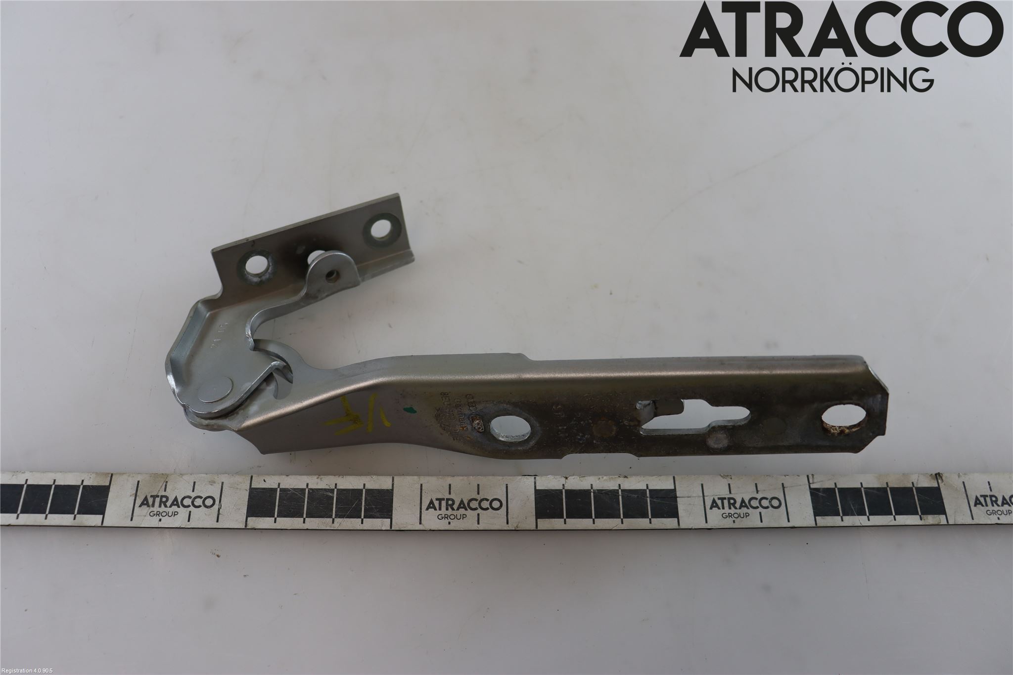 Audi A4/S4 05-07 Panser Hengsel - Hengsler