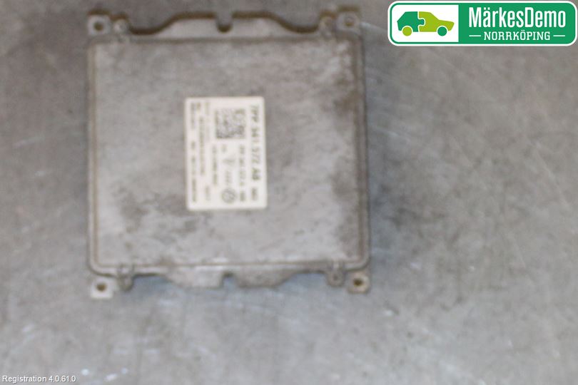 Audi A4/S4 B9 16-19 Styreenhet Xenon