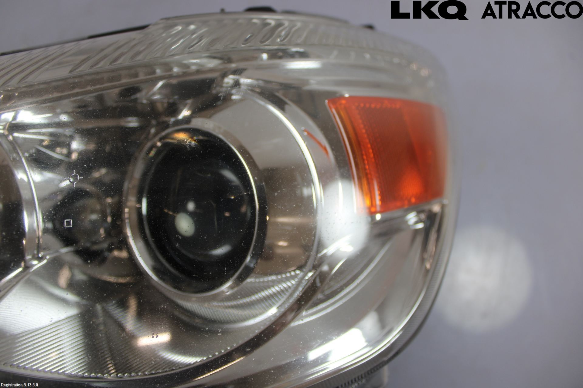 Mitsubishi ASX 10-22 Frontlykt Venstre