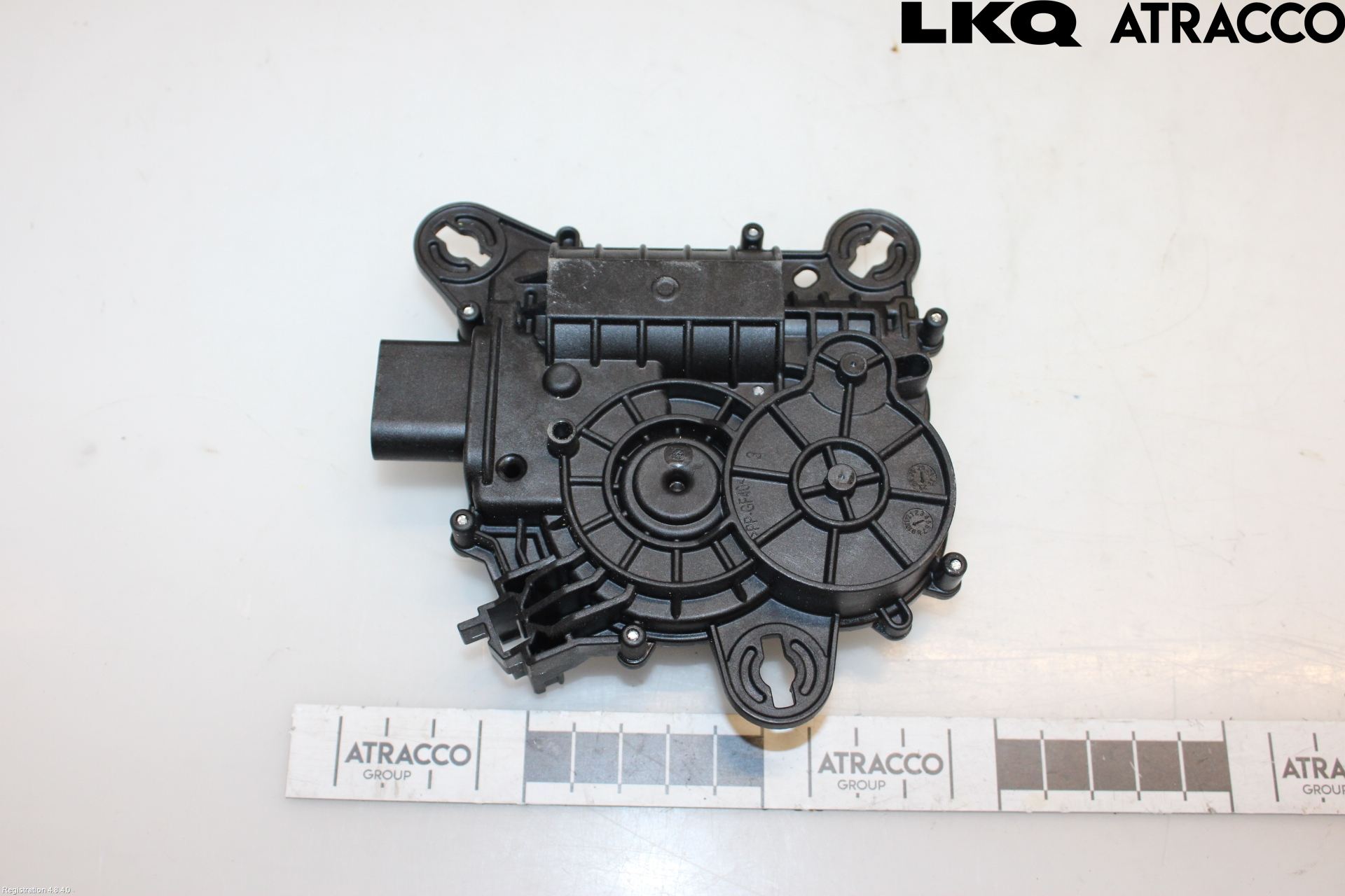 Volkswagen VW PASSAT 24- Sentrallåsmotor Bakluke