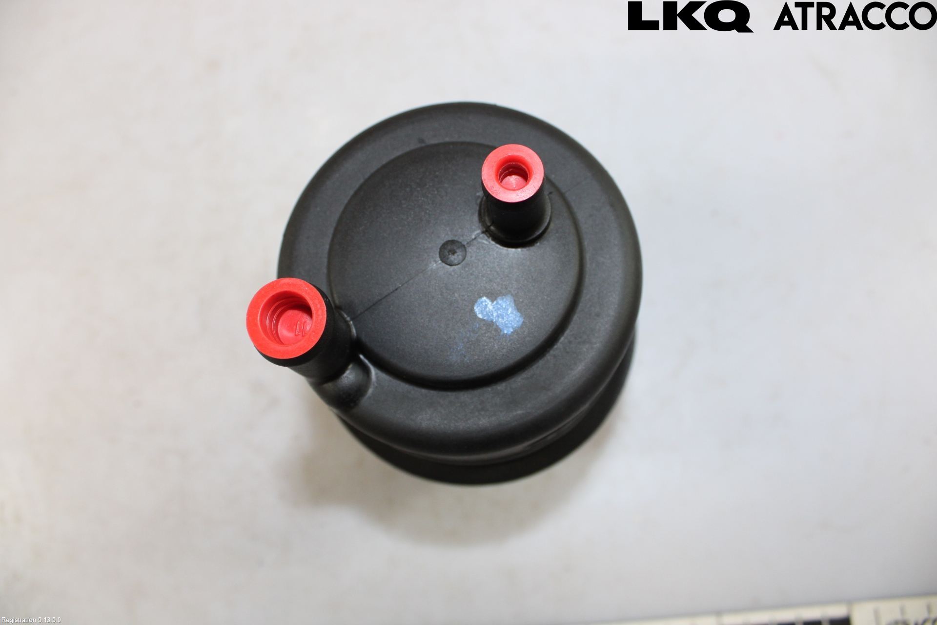 BMW X3 E83     03-10 Servo Oljebeholder