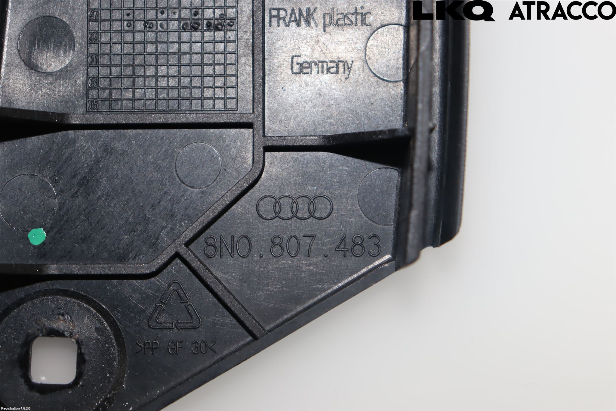 Audi TT 99-06 Støtfangerfeste Bak Venstre