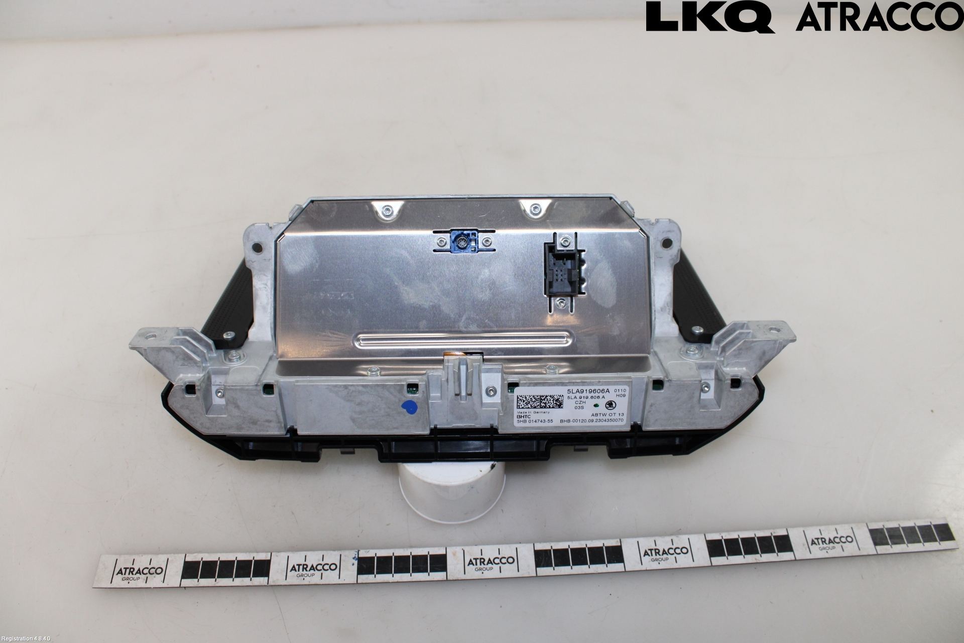 Skoda ENYAQ iV 21- Instr Skjerm Dvd-Gps-Ac-Tlf