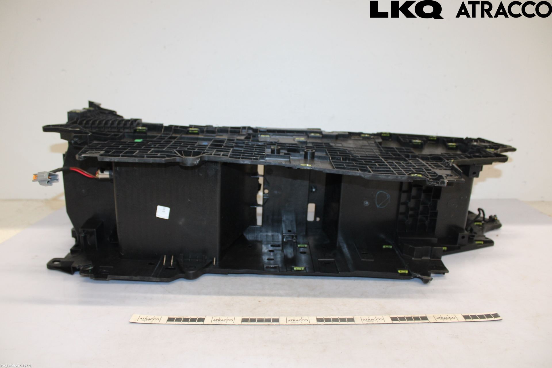 Tesla MODEL 3 17- Innr Konsoll-Lomme