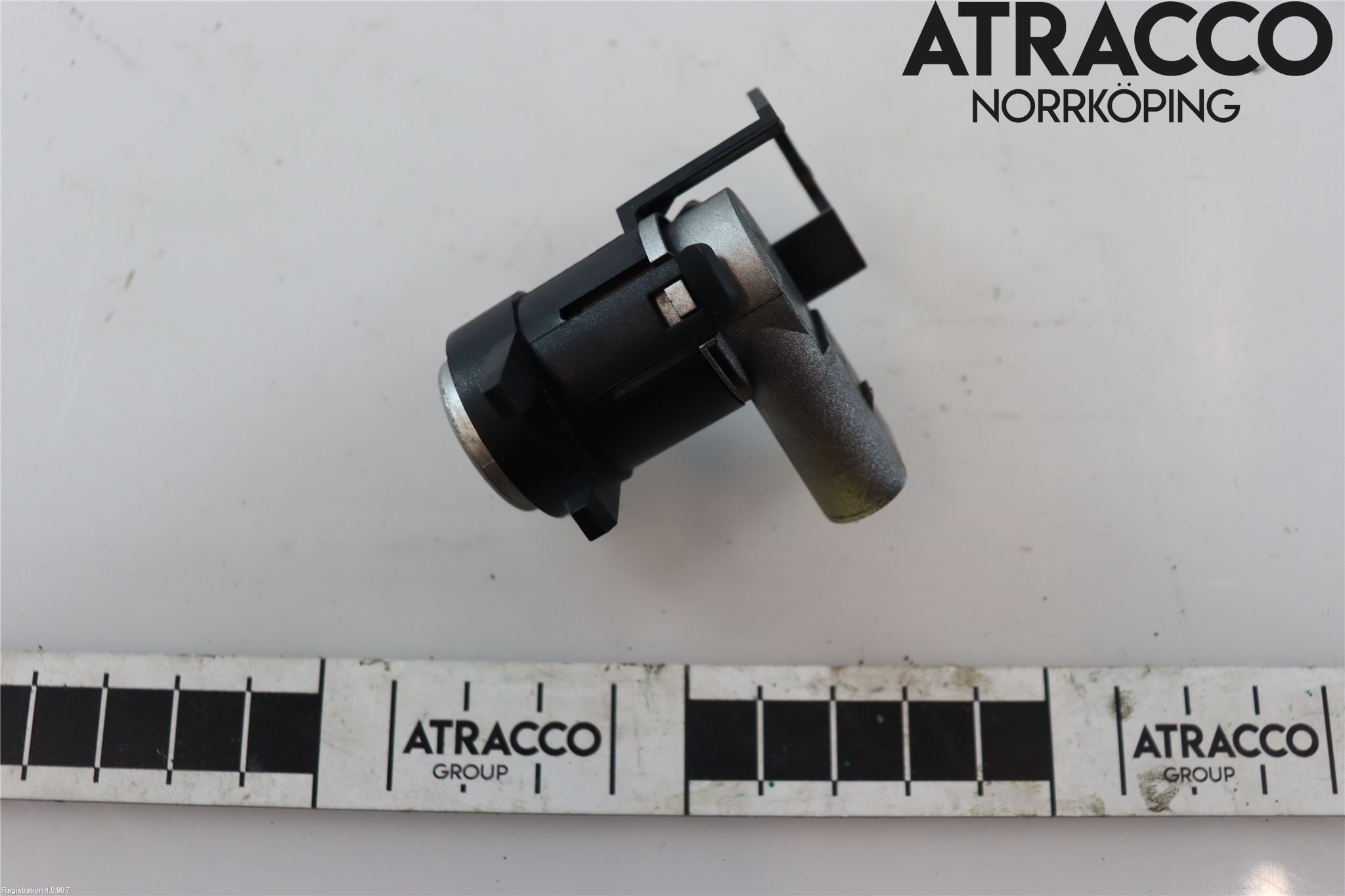 Audi A8/S8 4D 94-02 Sensor Ryggesensor