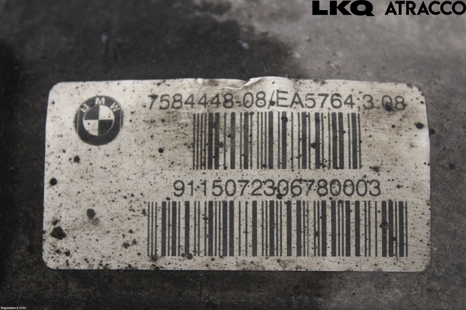BMW 5 F10/F11/F18 09-17 Bakaksel Kardang Bak -Diff