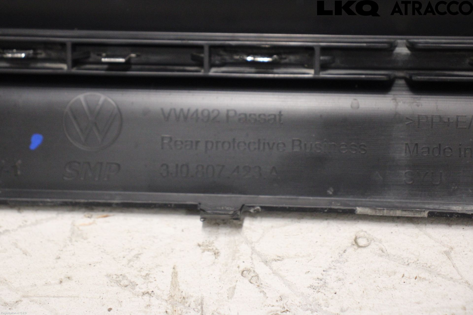 Volkswagen VW PASSAT 24- Støtfanger Bak List