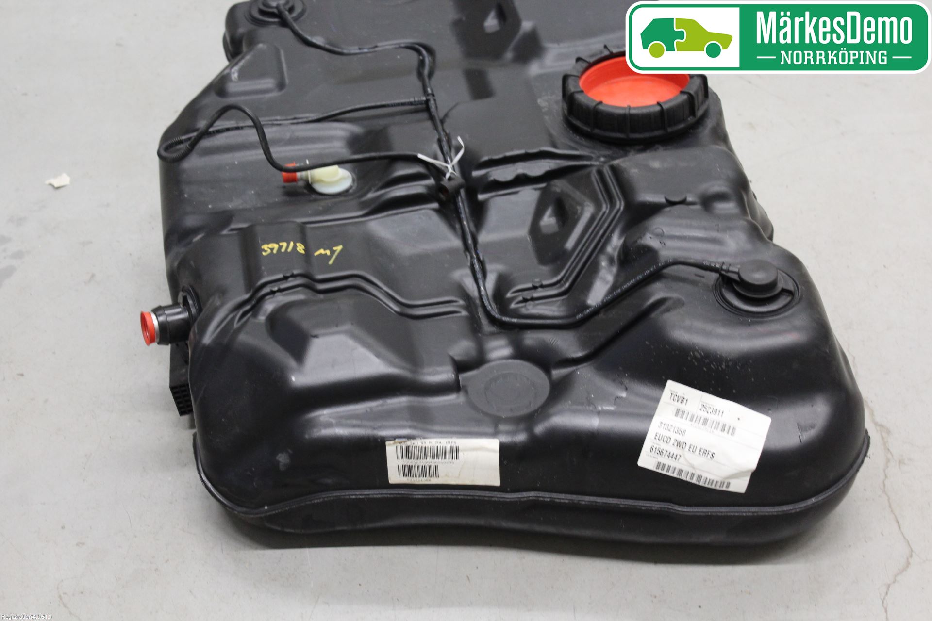 Volvo V70 14-16 Drivstofftank Innsprøytning