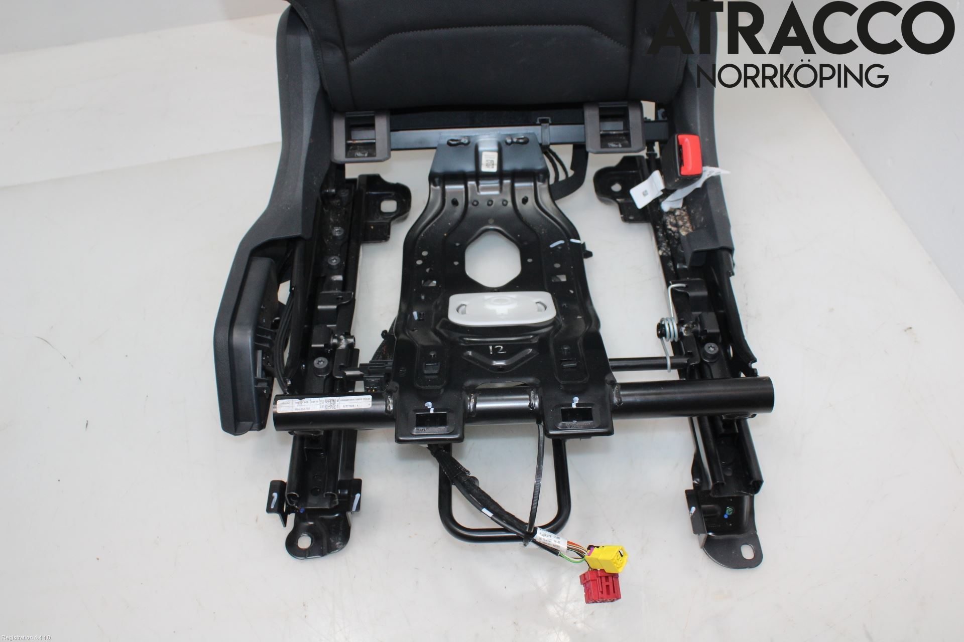 Volkswagen VW TOUAREG CR 18- Innr Sete Bak Seterygg
