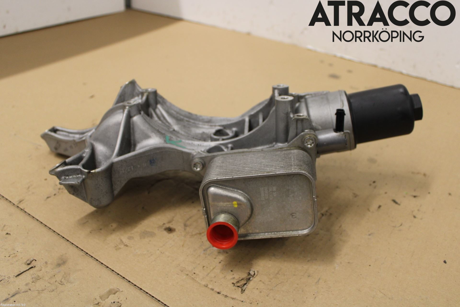 Audi A6 F2/C8 19- Oljefilterholder