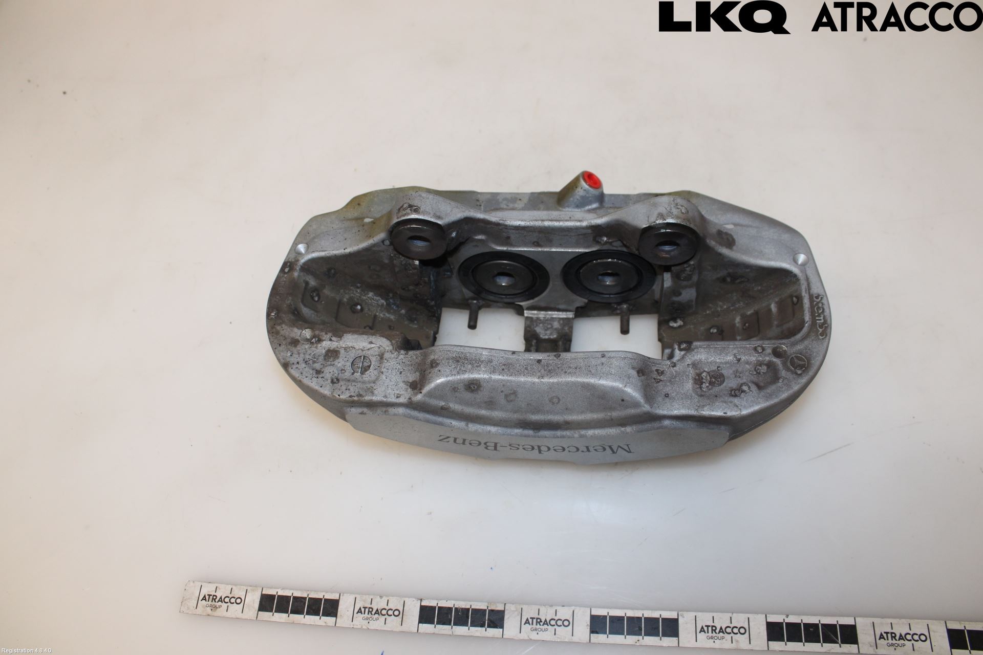 Mercedes-Benz MB C-KLASS (W206) 21- Bremsecaliper Foran Venstre