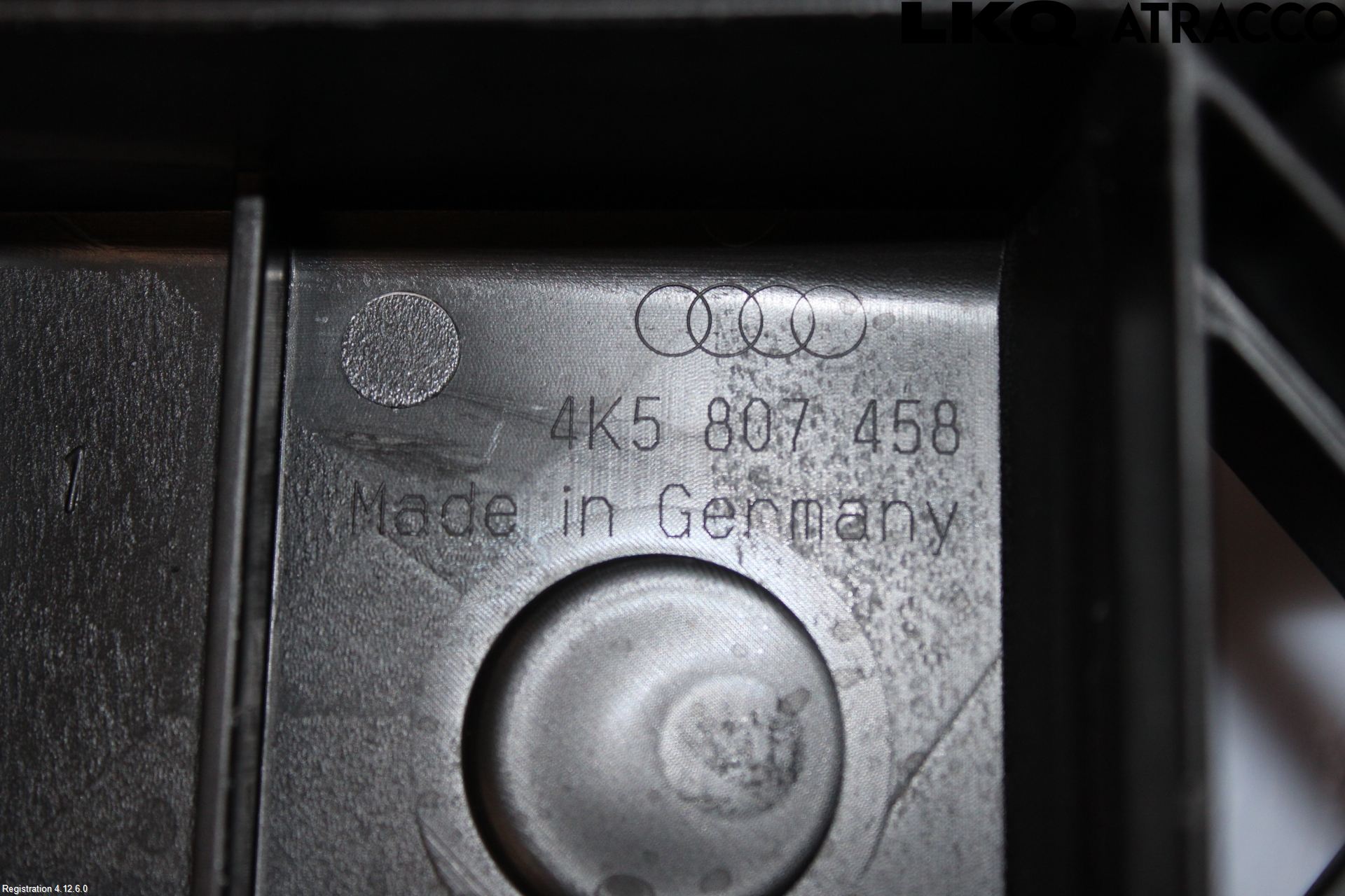 Audi A6 F2/C8 19- Støtfanger Bak Midt Del