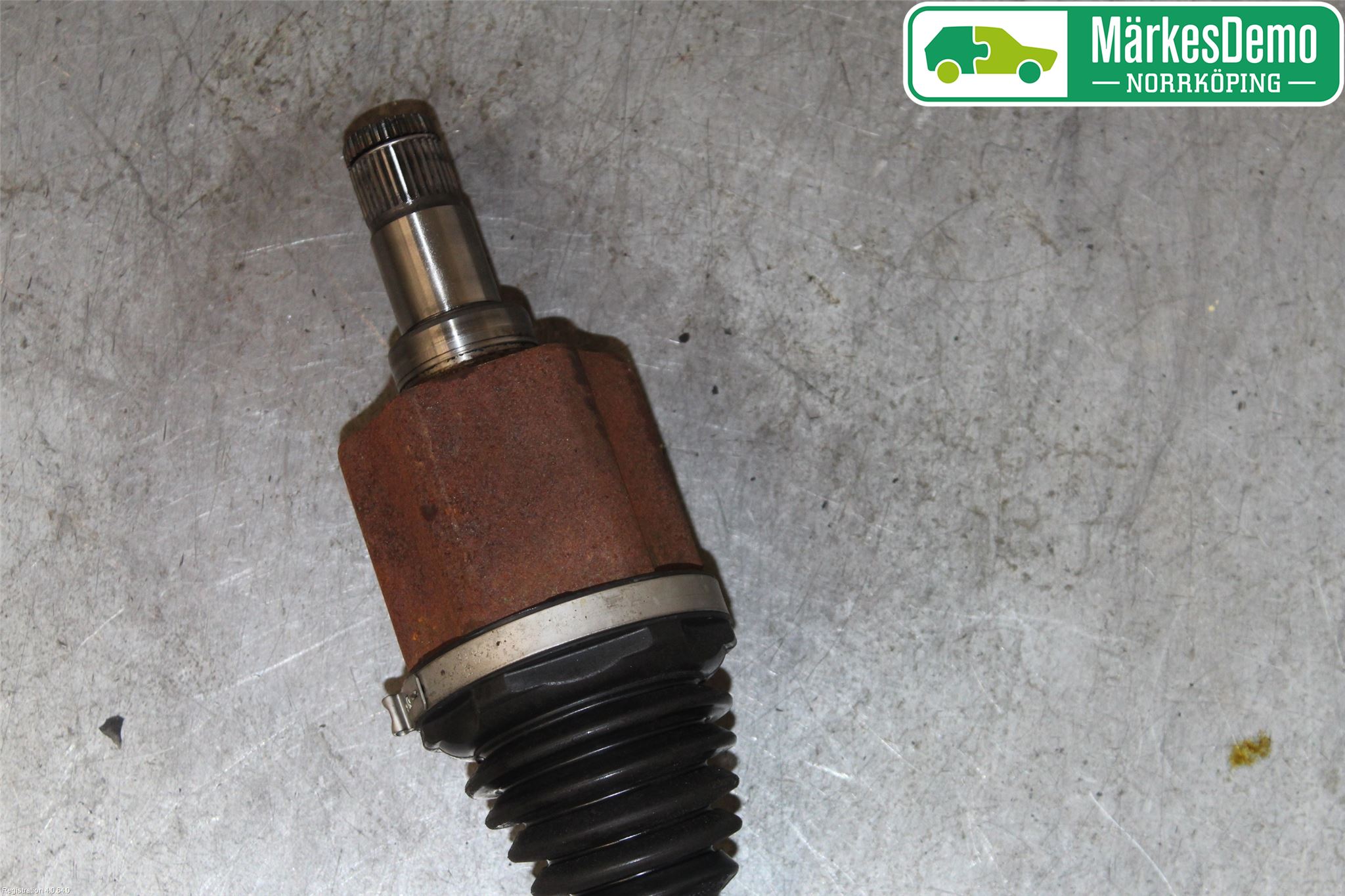 Seat IBIZA V 17-20 Drivaksel Foran Kompl Venstre