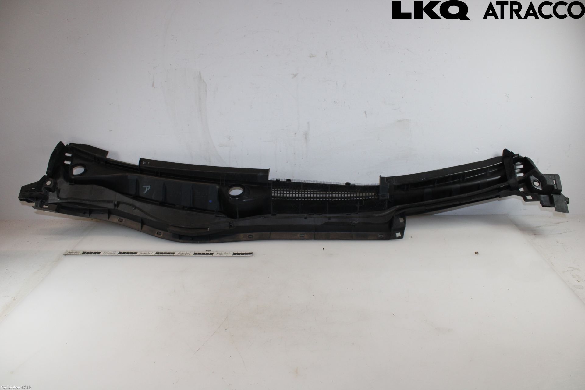 Lexus IS 250/350 14-20 Visker Deksel-Grill-Under Frr
