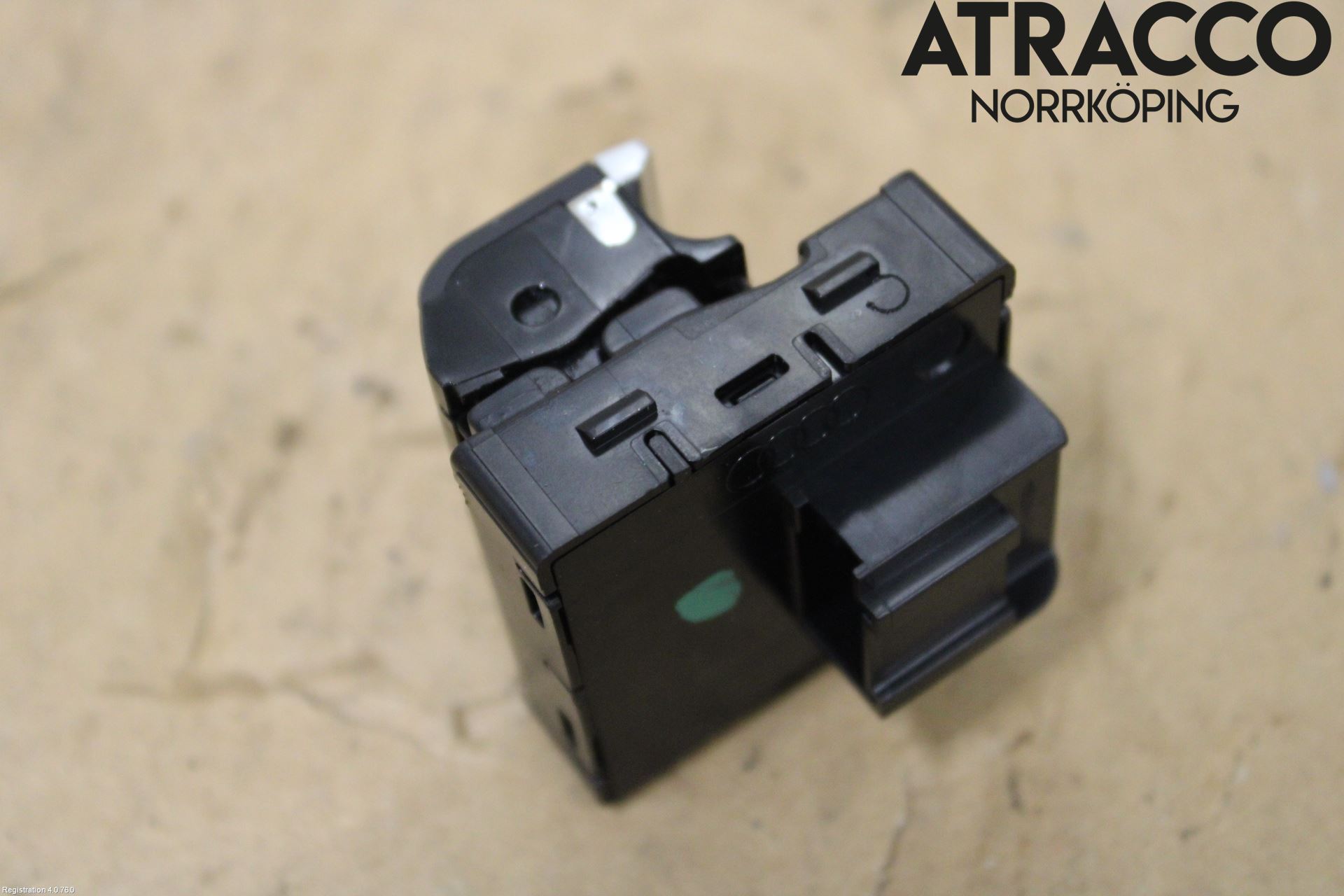 Audi A6 F2/C8 19- Bryter Drivstoff Tankluke