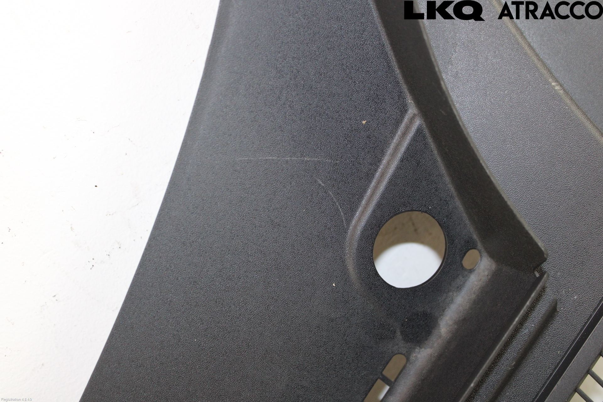 Volkswagen VW PASSAT 24- Visker Deksel-Grill-Under Frr