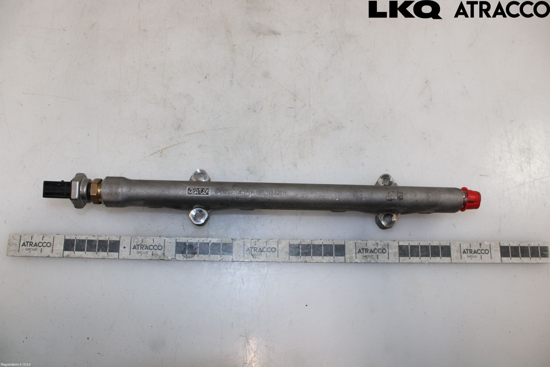 Volkswagen VW PASSAT 24- Inj. Fuelrail