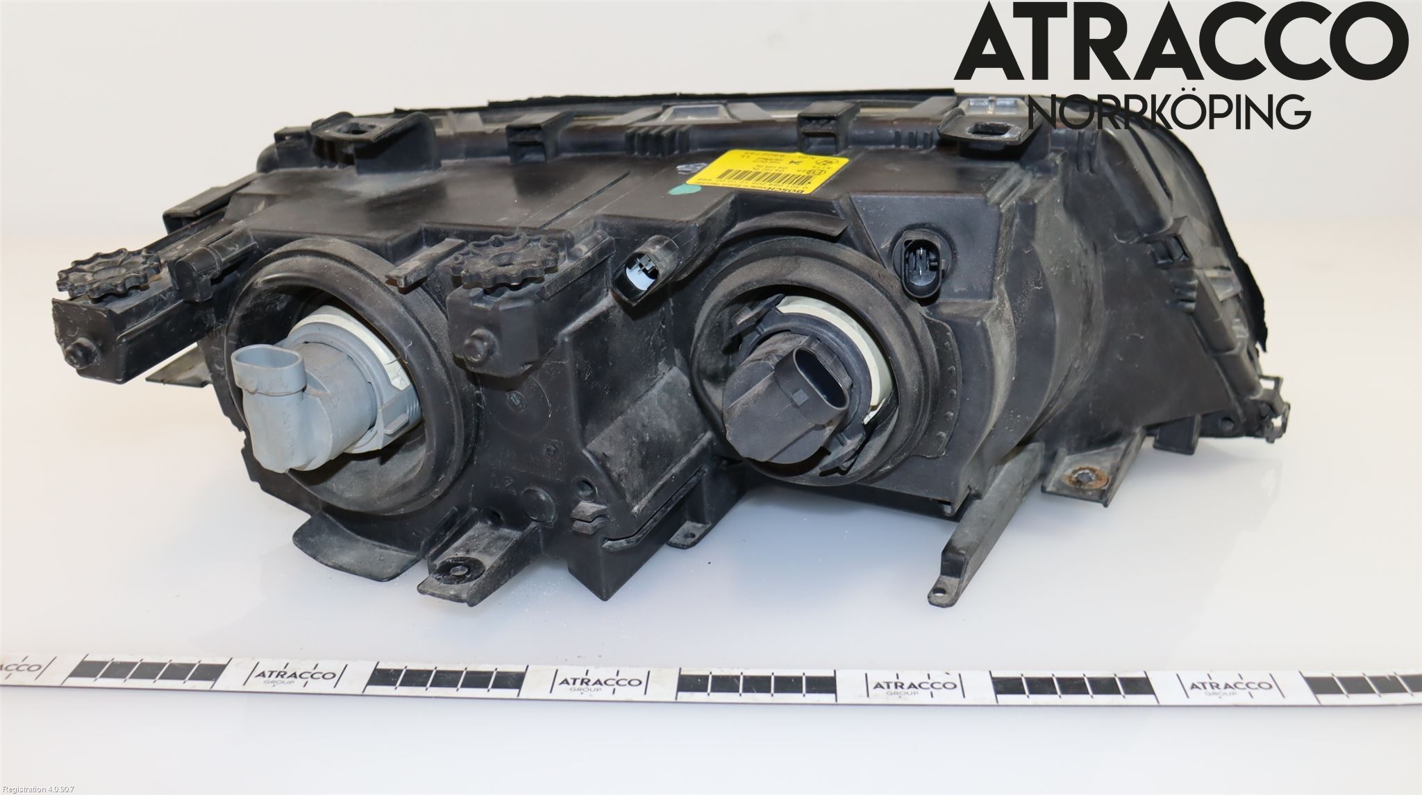 BMW 3 E46      98-05 Frontlykt Venstre