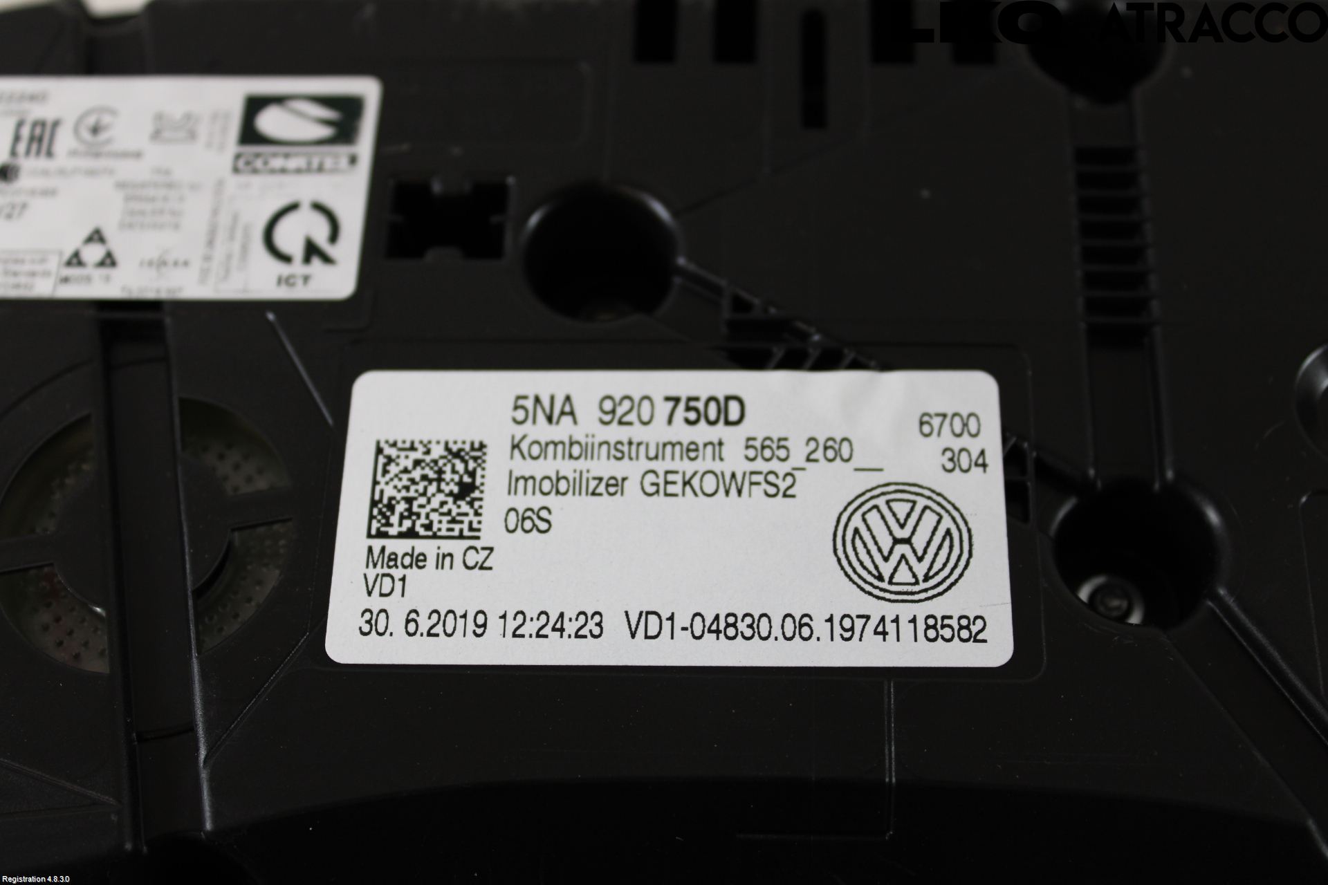Volkswagen VW TIGUAN 16-24 Instr Kombinert