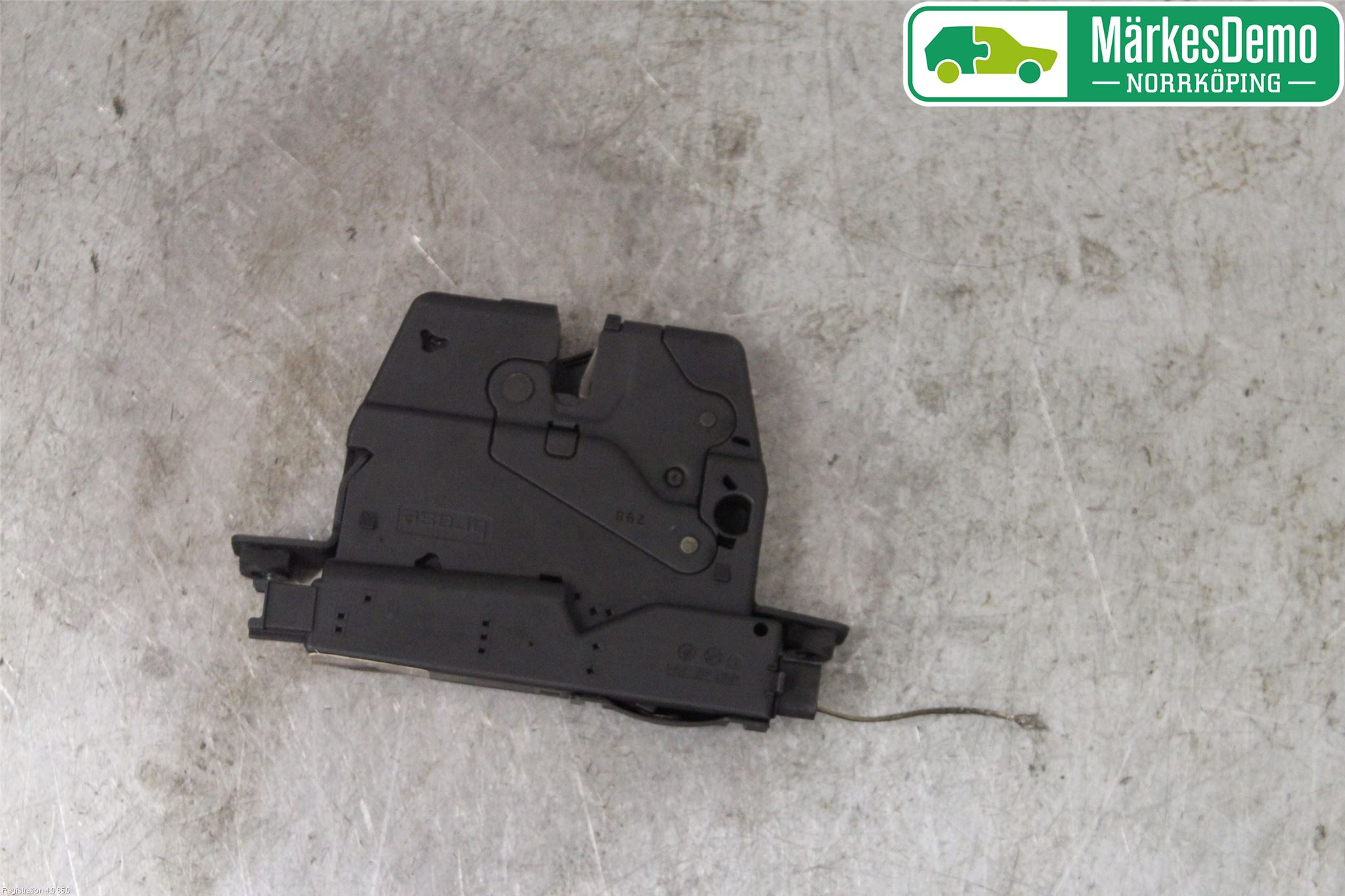 BMW 5 F10/F11/F18 09-17 Bakluke-Lokk Låsekasse