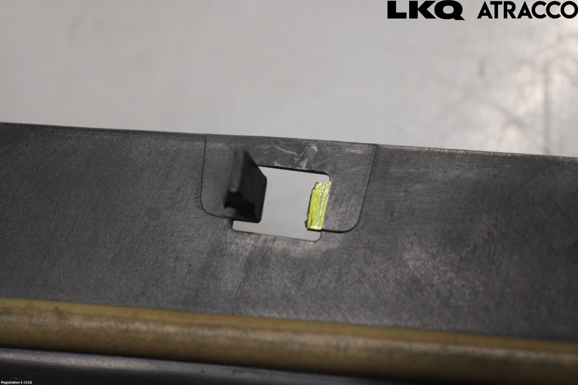 Peugeot 308 14-21 Visker Deksel-Grill-Under Frr