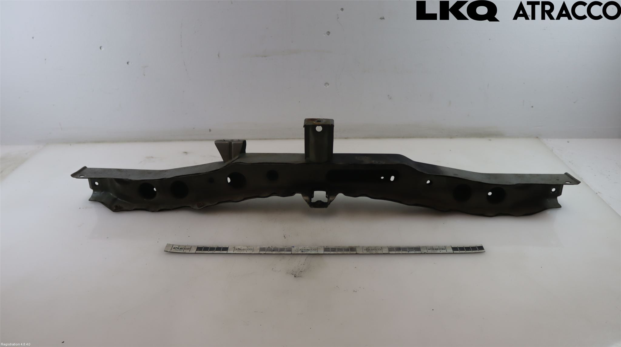 Toyota AVENSIS 09-15 Frontplate