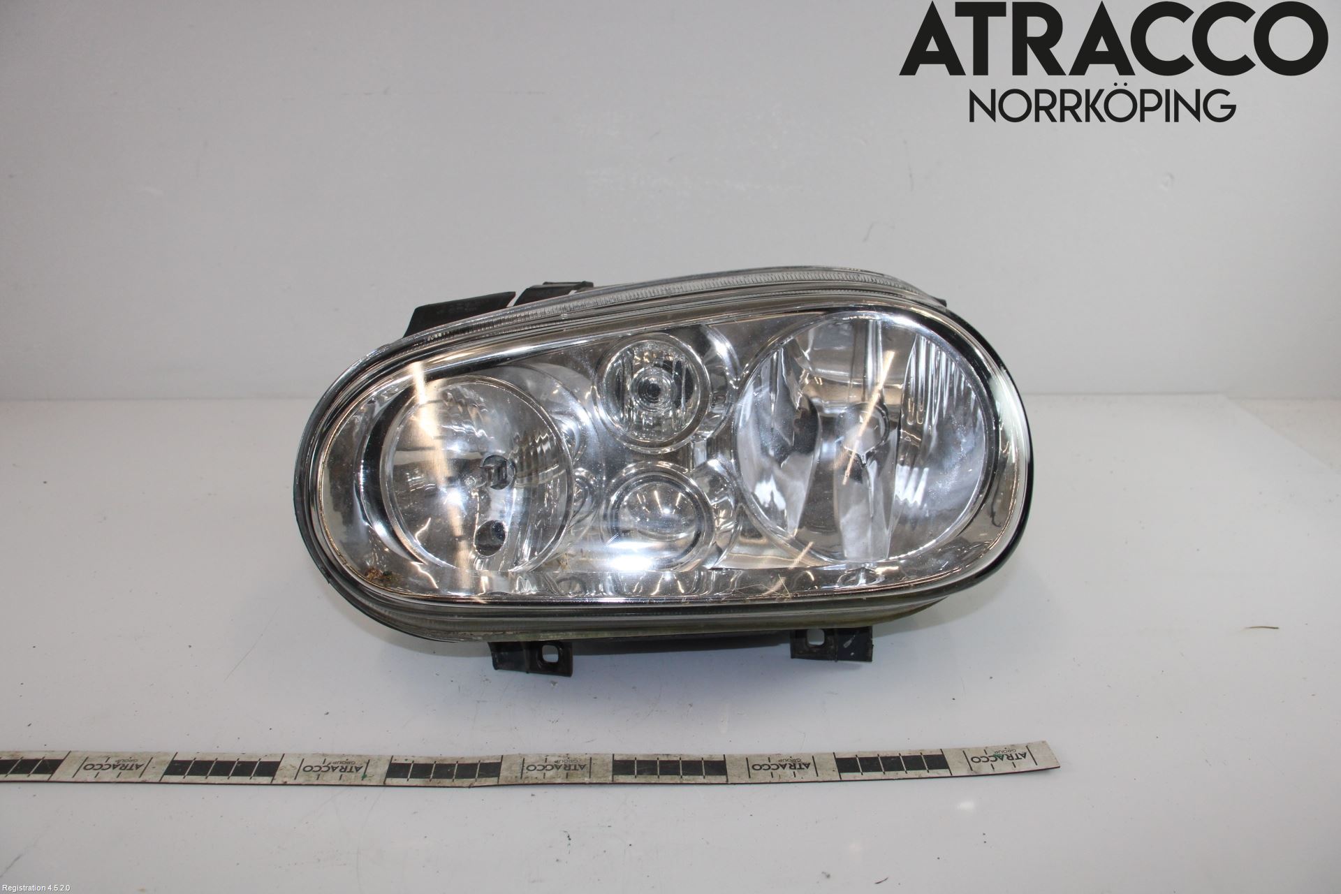 Volkswagen VW GOLF IV 98-06 Frontlykt Venstre