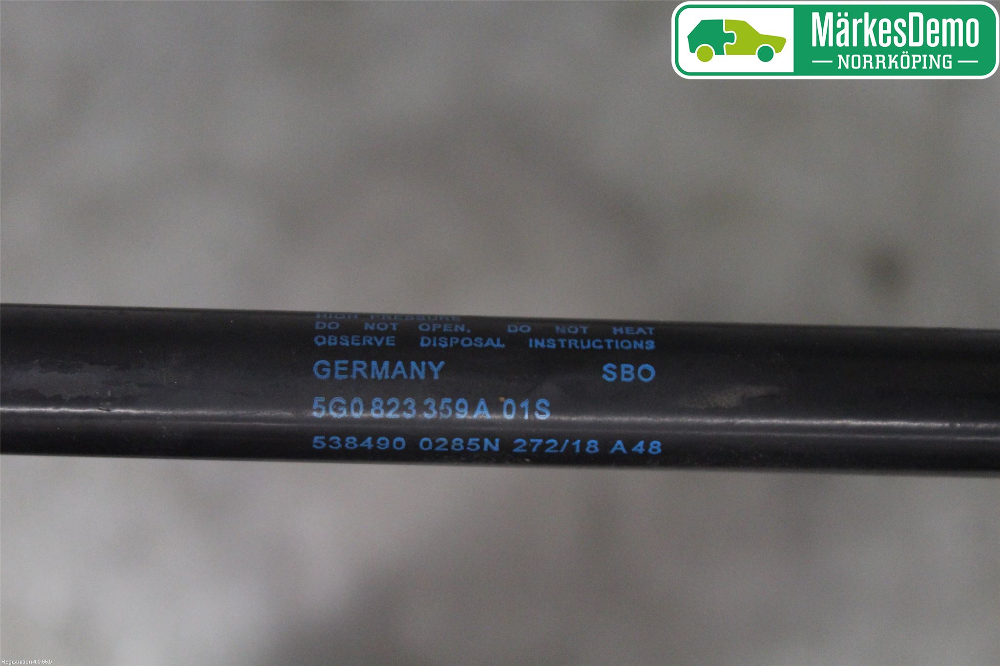 Volkswagen VW GOLF / E-GOLF VII 13-20 Panser Demper-Gassfjær