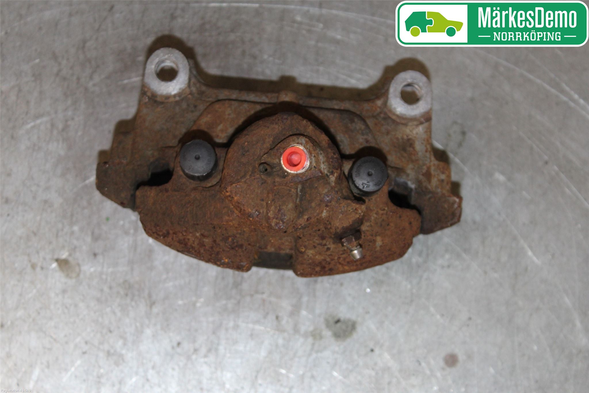 Volkswagen VW PASSAT 11-14 Bremsecaliper Foran Venstre