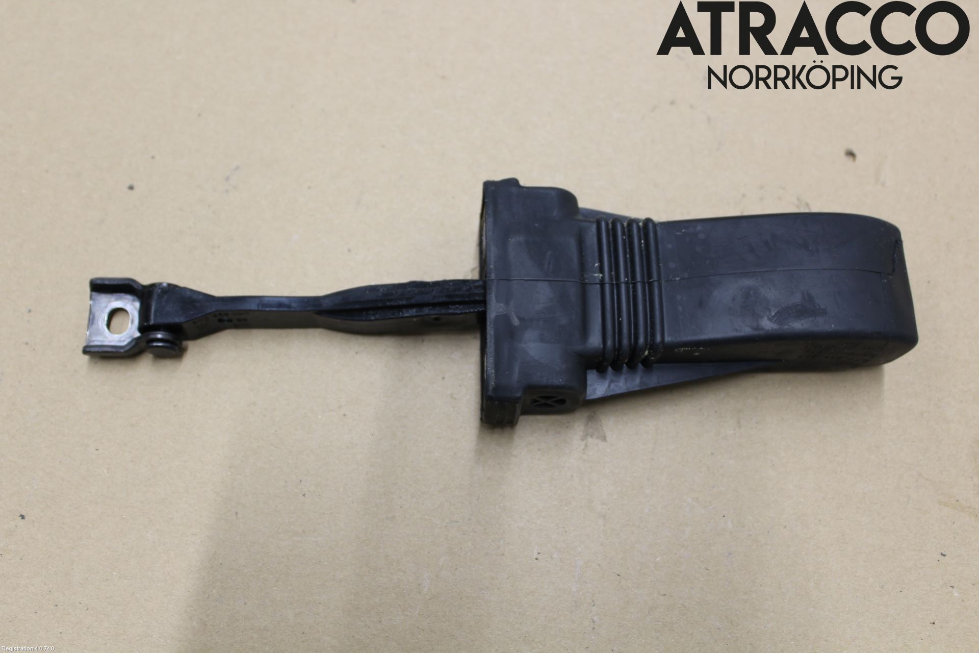 Audi A6 F2/C8 19- Dørstopper