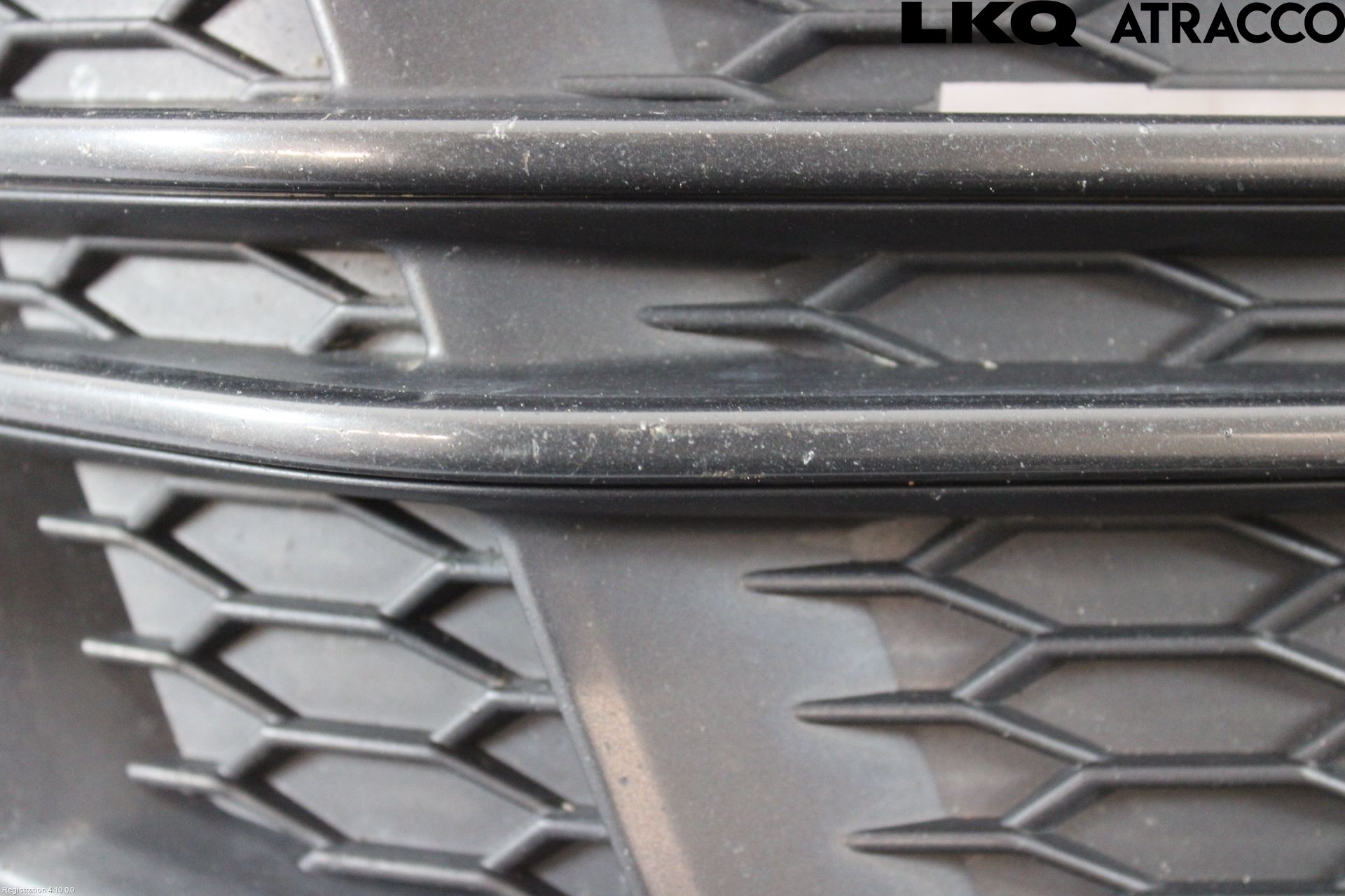 Audi A4/S4 B9 16-19 Grilldel Høyre