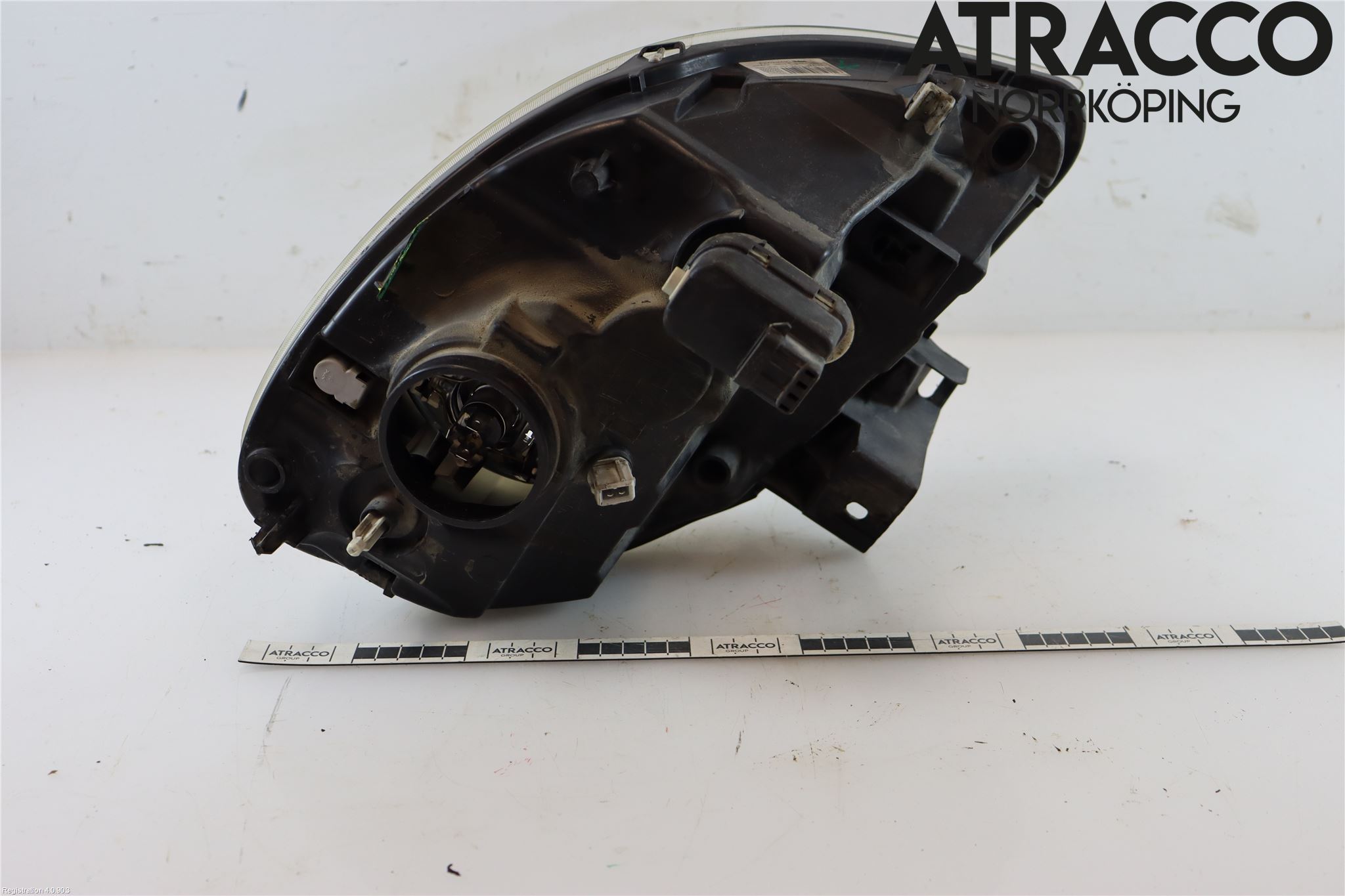 Nissan KUBISTAR Frontlykt Venstre
