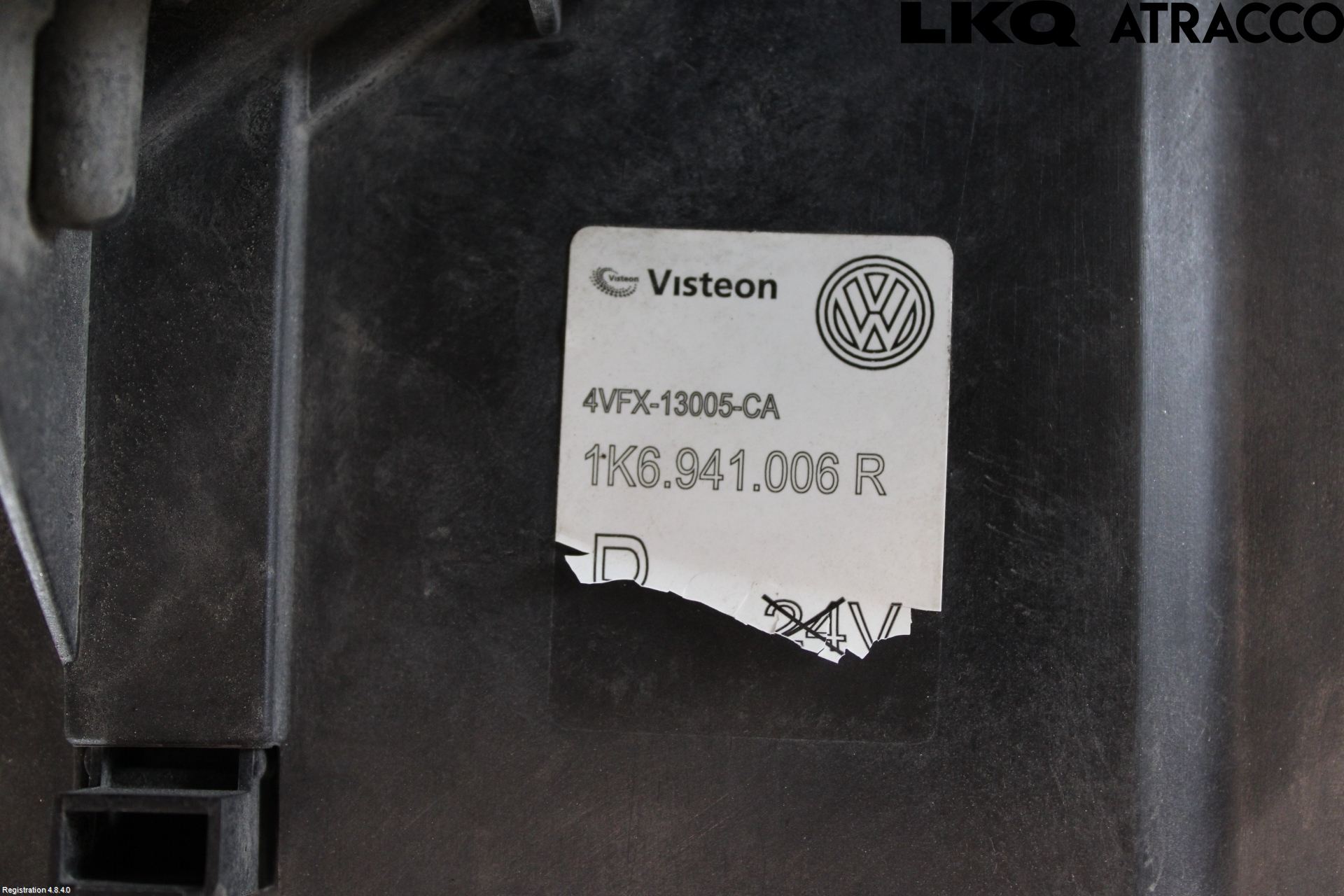 Volkswagen VW GOLF V 04-09 Frontlykt Høyre