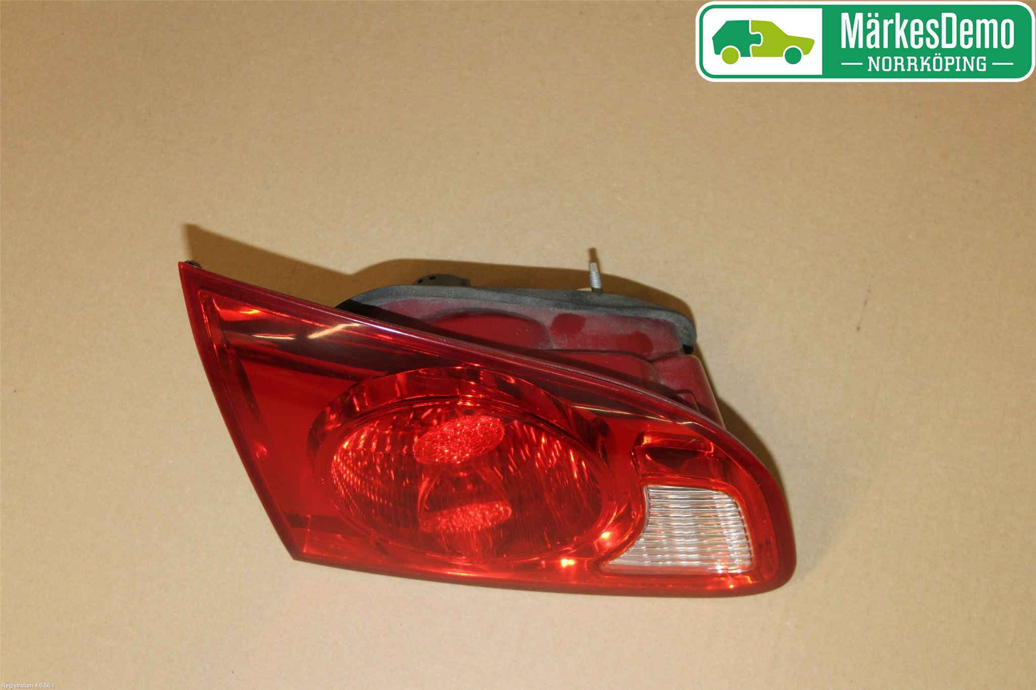 Hyundai SANTA FE  06-12 Baklykt Venstre  På Luke(Indre