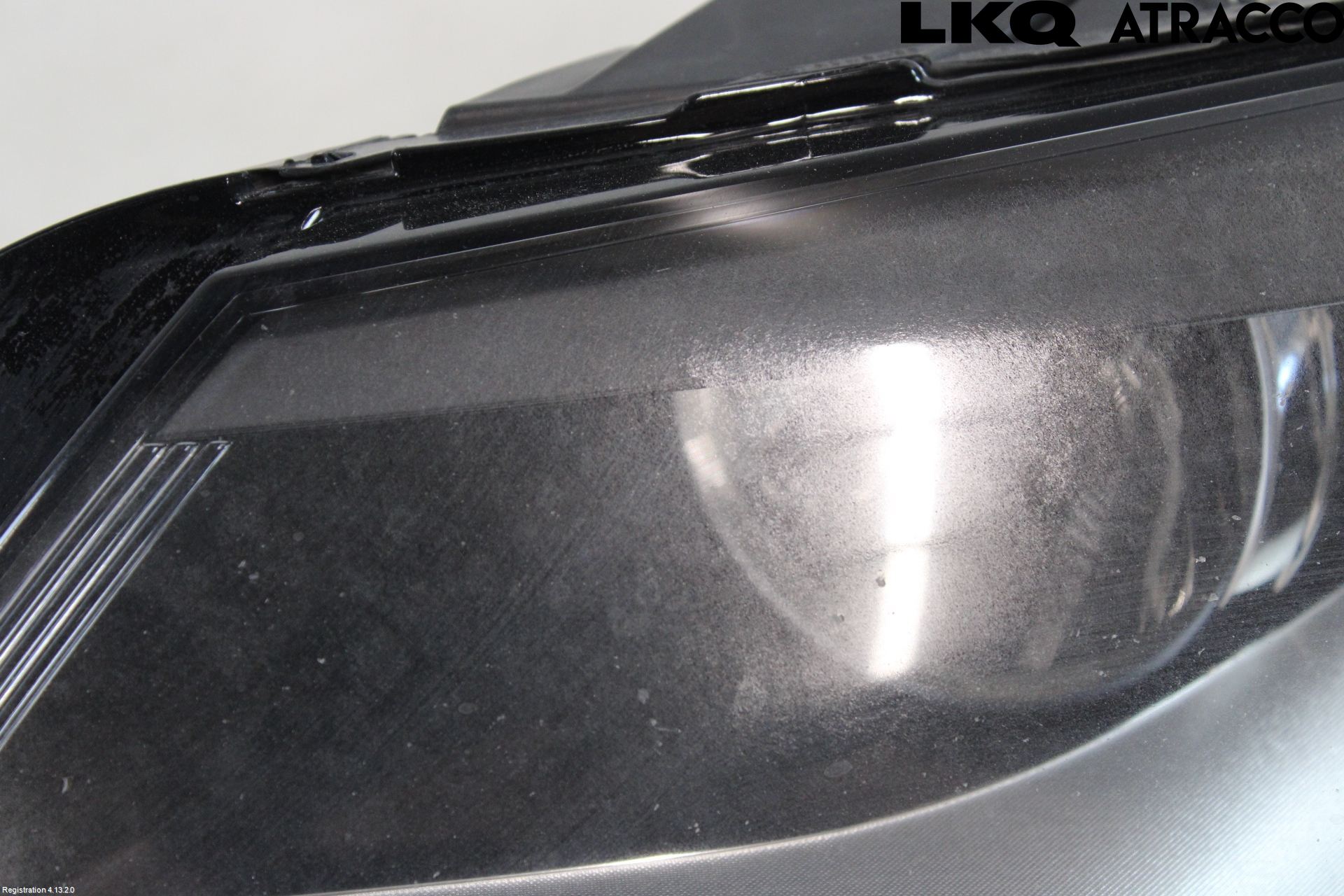 Volkswagen VW PASSAT 11-14 Frontlykt Venstre