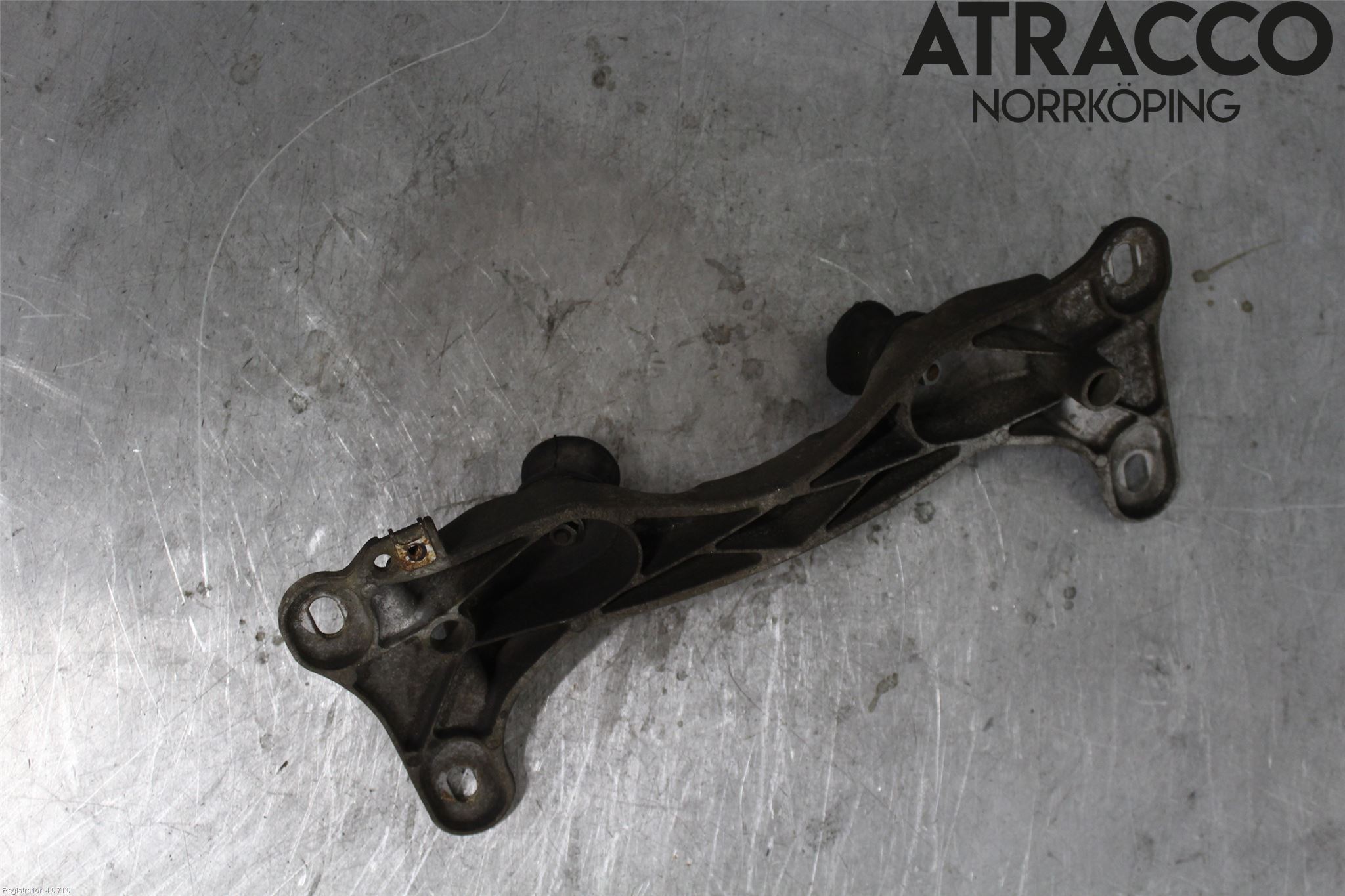 BMW 3 E90/91 SED/TOU 05-12 Gearkasse Bjelke - Travers