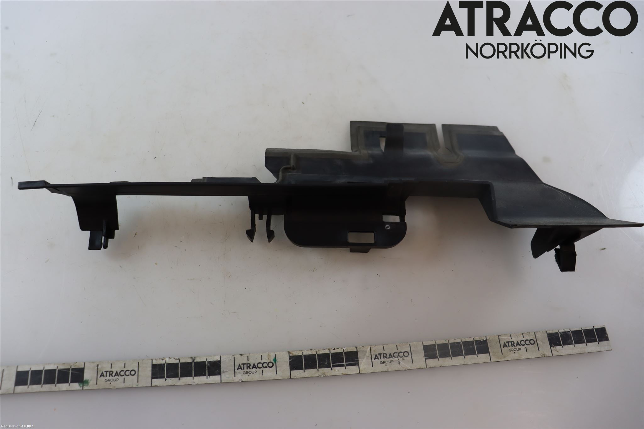 Renault LAGUNA III 11-15 Luftstyring Front