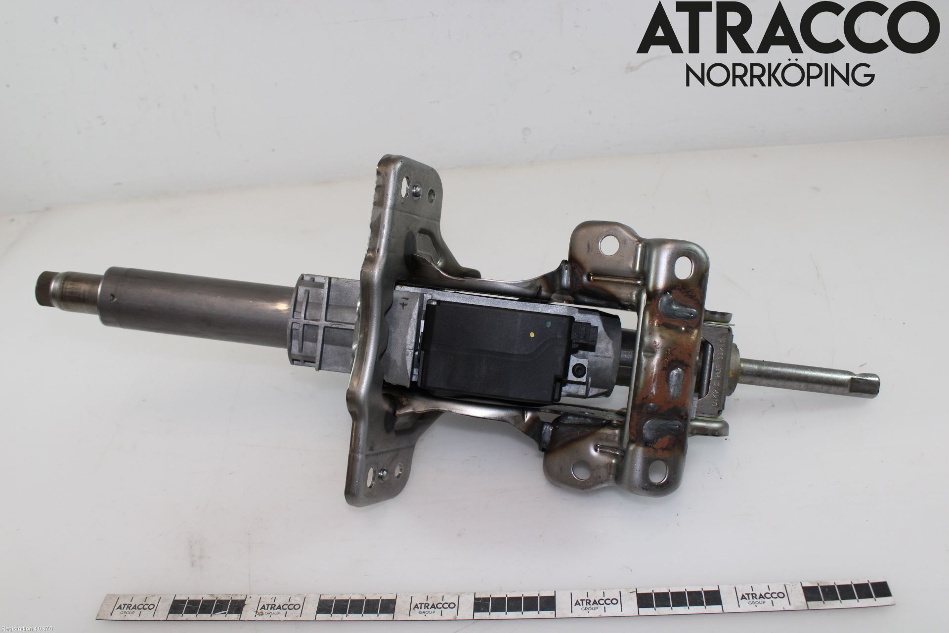 Audi Q5 09-16 Rattakselaggregat Justerbart